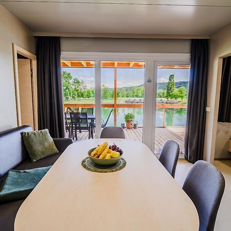 Deluxe Lake View Mobile Homes With Thermal Riviera Tickets Чатеж-об-Сави Экстерьер фото